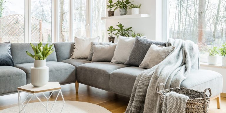 Crafting Your Space: A Guide to Picking Modern Sectional Sofas
